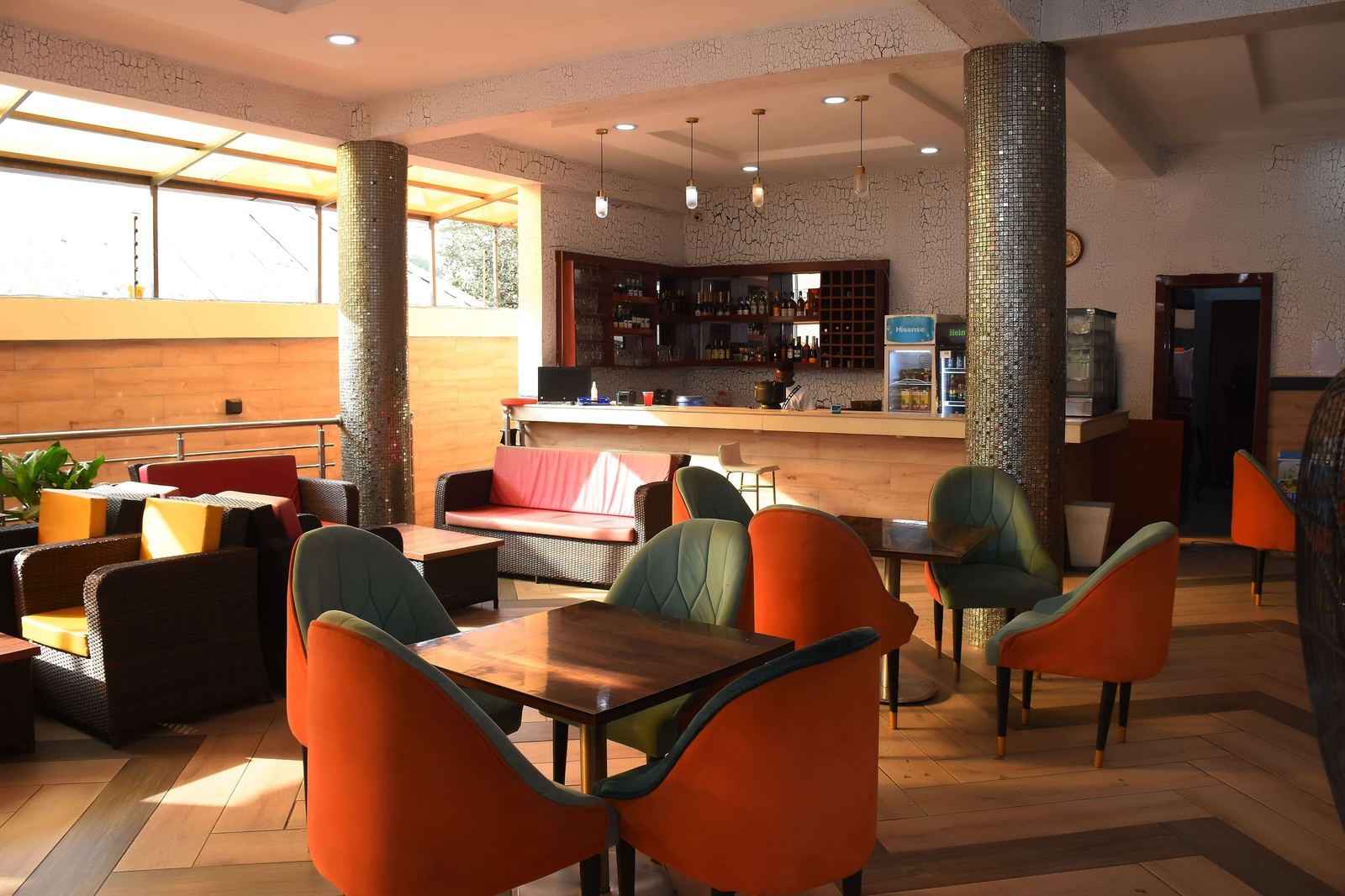 Bar